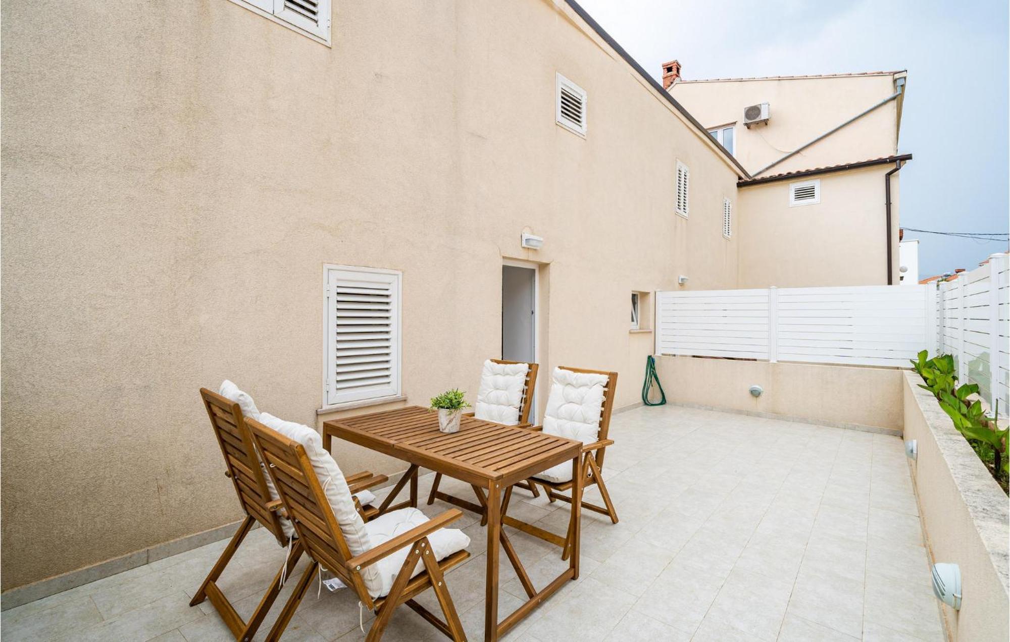 Nice Apartment In Dubrovnik With Kitchen Εξωτερικό φωτογραφία