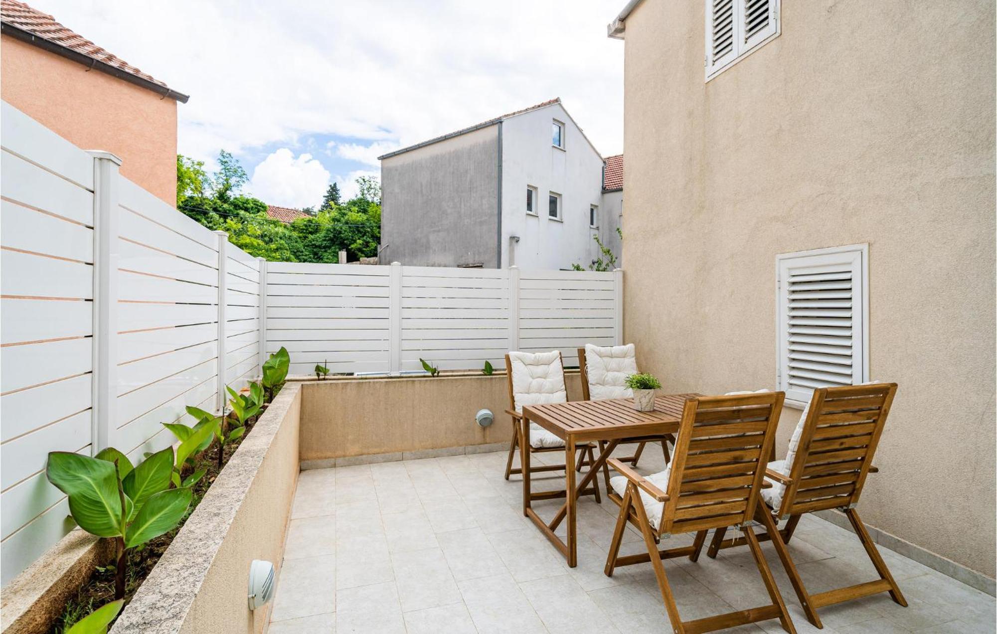 Nice Apartment In Dubrovnik With Kitchen Εξωτερικό φωτογραφία